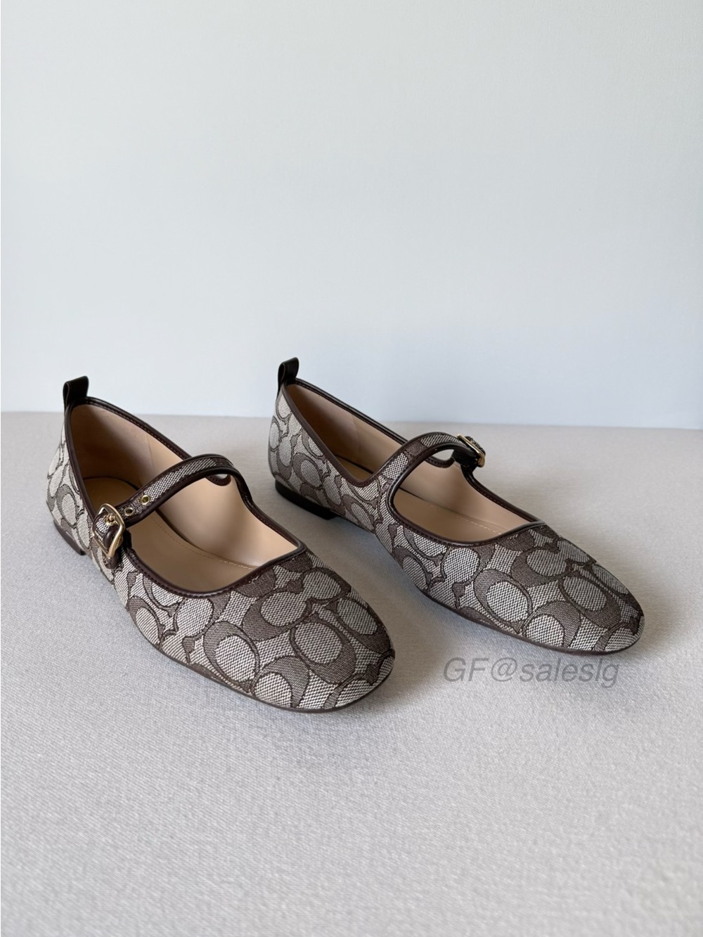 NWT Coach C Rivet Mary Jane
In Signature Jacquard oak/Maple CAP82 Size 9.5 - Picture 2 of 11